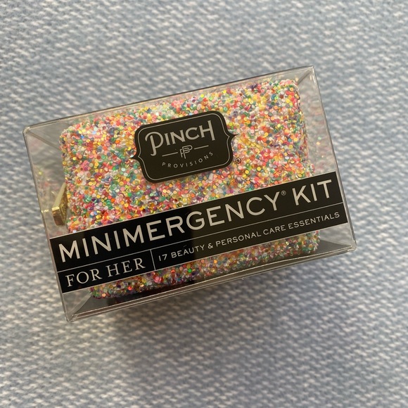 Pinch Other - NWOT- Mini emergency kit — for weddings or events